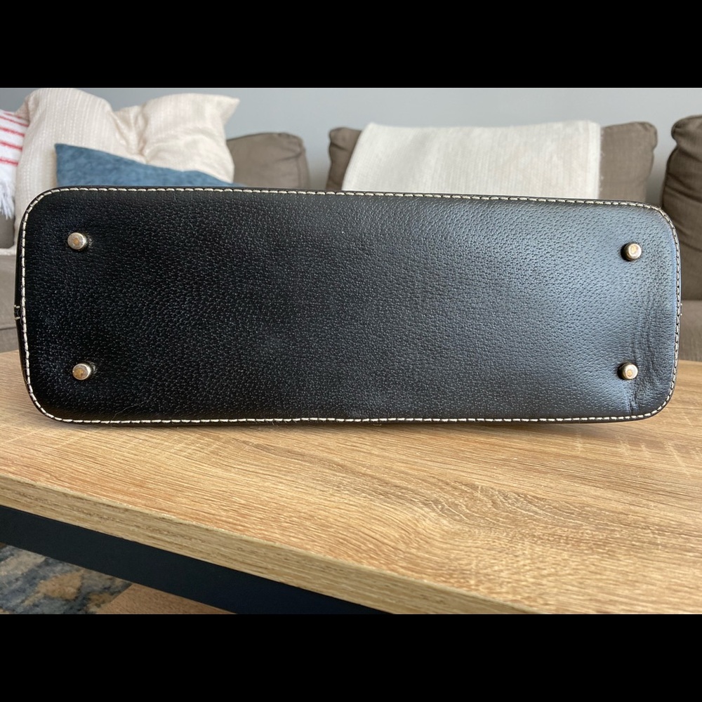 Kate Spade off white and black shoulder purse - Picture 5 of 9